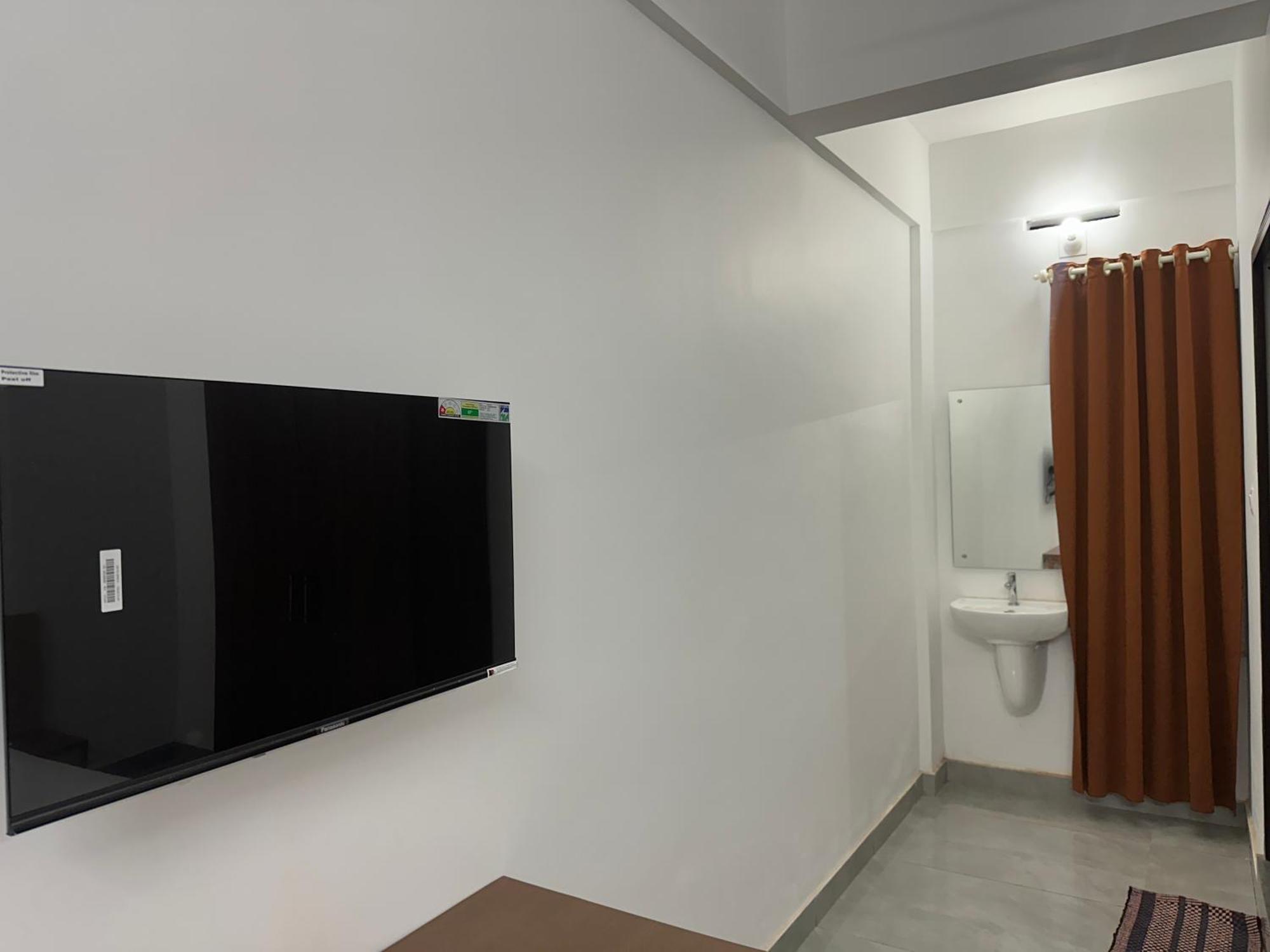 فندق Jayalakshmi Residency Vaduvanchal المظهر الخارجي الصورة