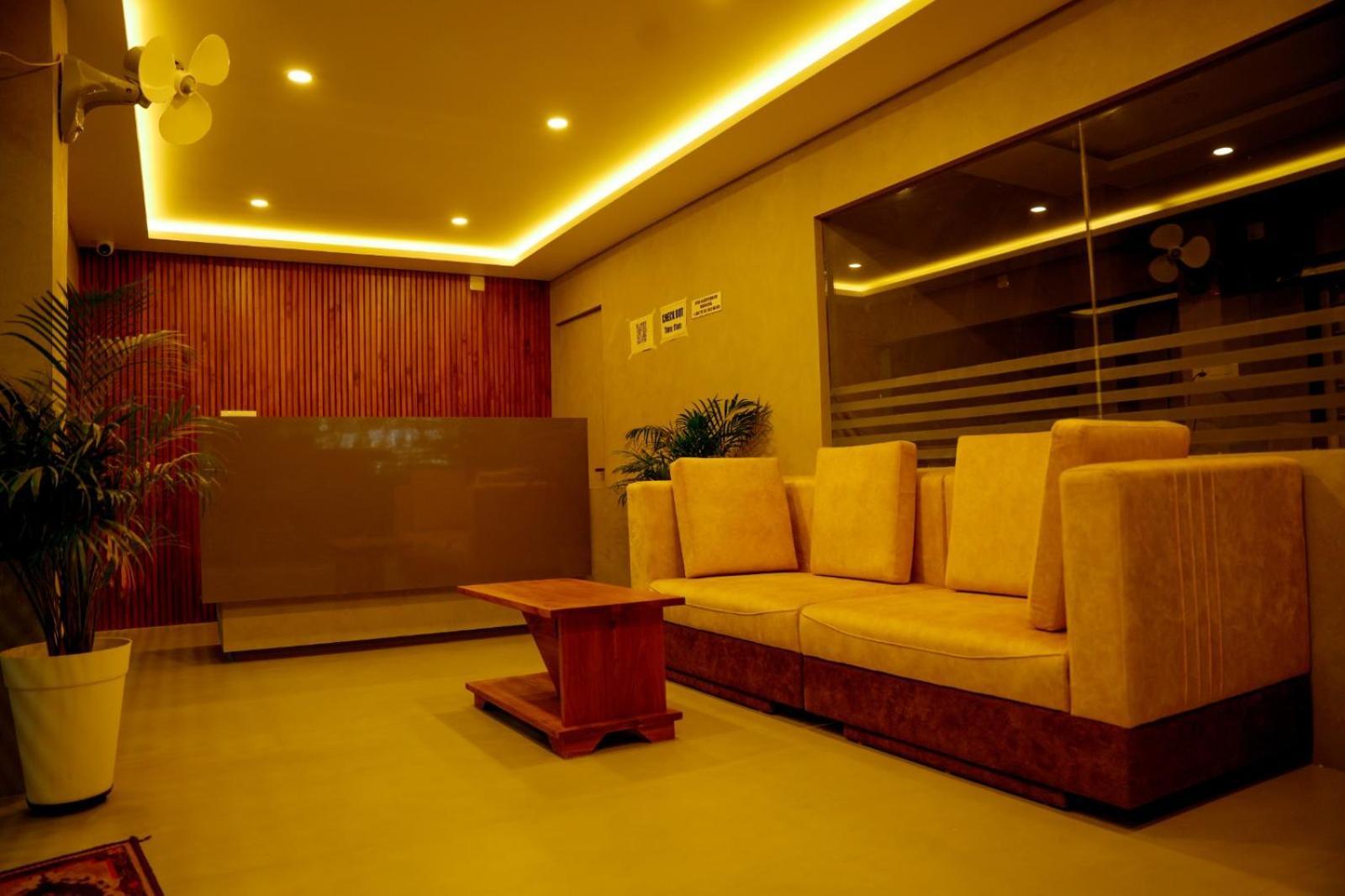 فندق Jayalakshmi Residency Vaduvanchal المظهر الخارجي الصورة